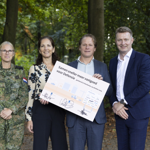 Ondertekening 'Defensie Versnelling Charter Vastgoed'