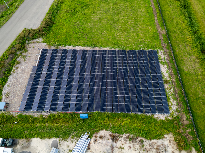 Zonnepanelen Zuidasboog Meteren