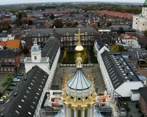 Overzichtsfoto Kapel Saint Louis.png
