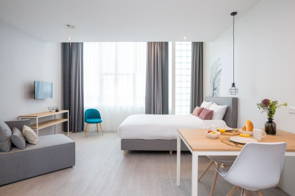 Hotel2Stay3.jpg